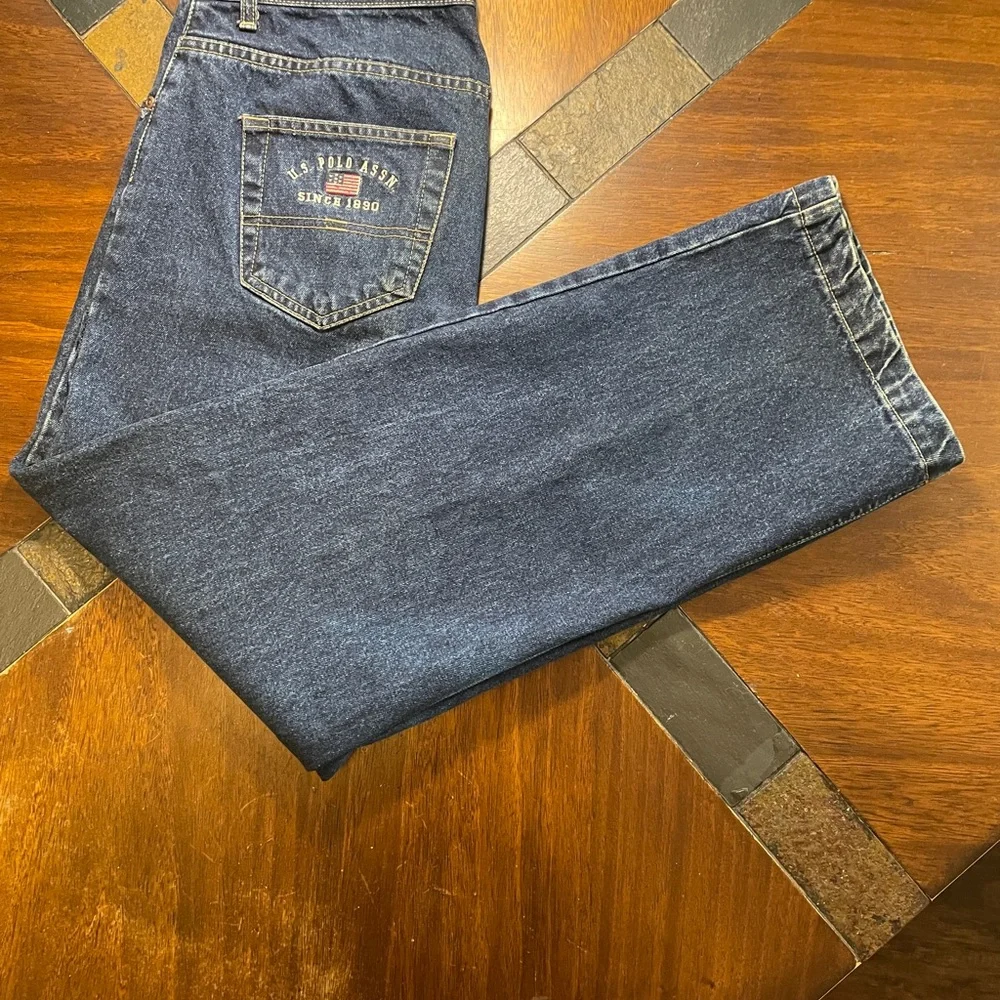 Vintage U.S. ASSN Men Relax, Fit Straight Loose Fit Jeans. Size 34W 32L $175.